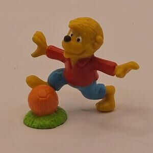 Vtg Berenstain Bears Brother Bear Soccer Ball PVC Figure Applause